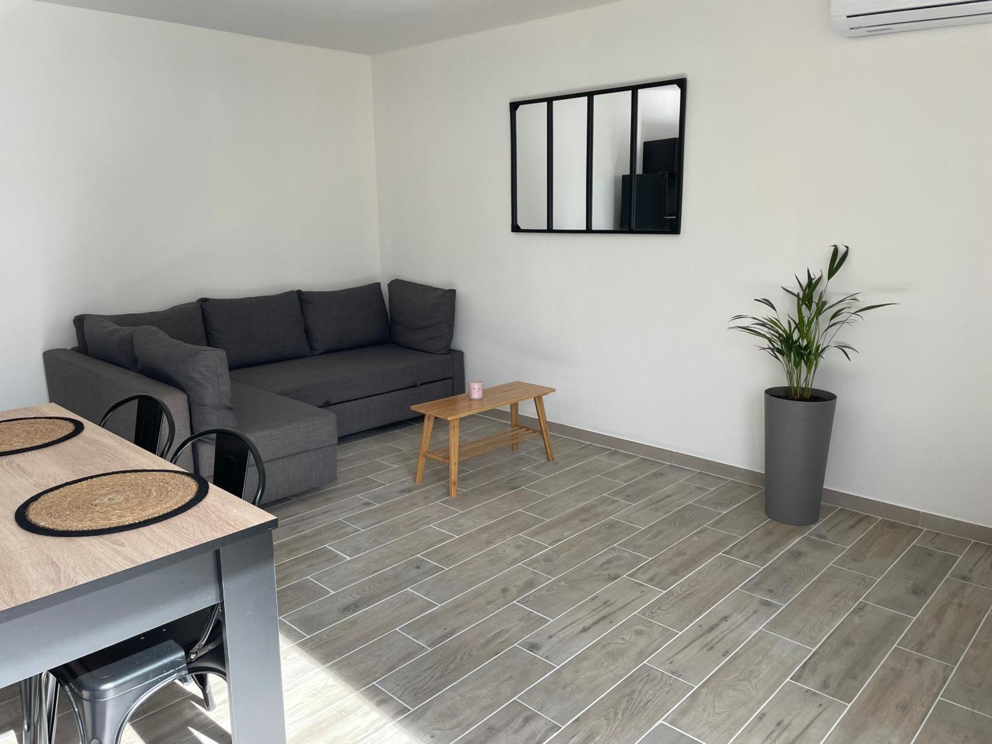 Maison De 40M2 Avec Jardin De 50M2 Orange  Luaran gambar
