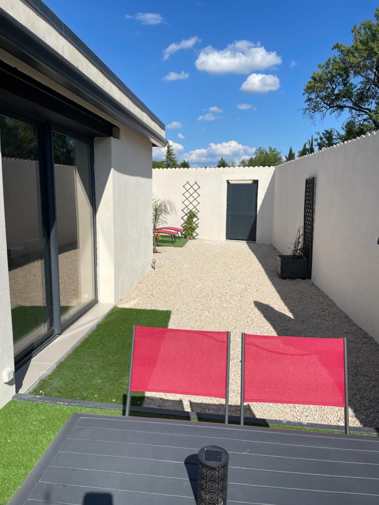 Maison De 40M2 Avec Jardin De 50M2 Orange  Luaran gambar